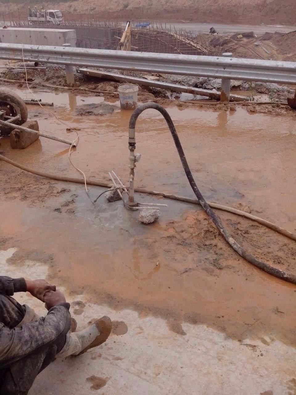 干驿镇路基压密注浆